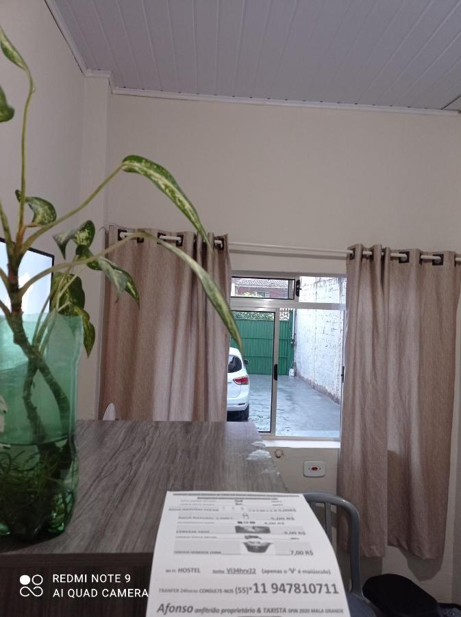 Hostel Familia Quartos Privado Proximo Aeroporto Int Guarulhos Sp Taxi 24 Hrs Exterior photo